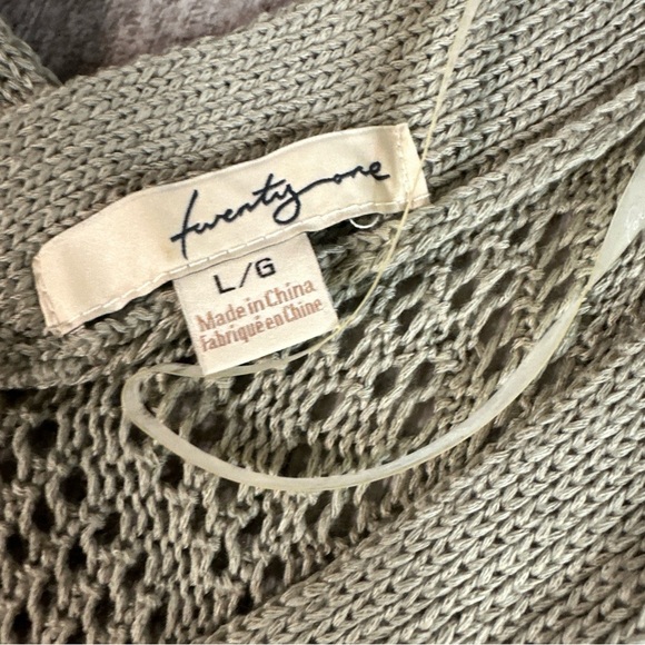 Women’s Large, Blouse, Brown And Blue, Lot Of 2 - Picture 3 of 6